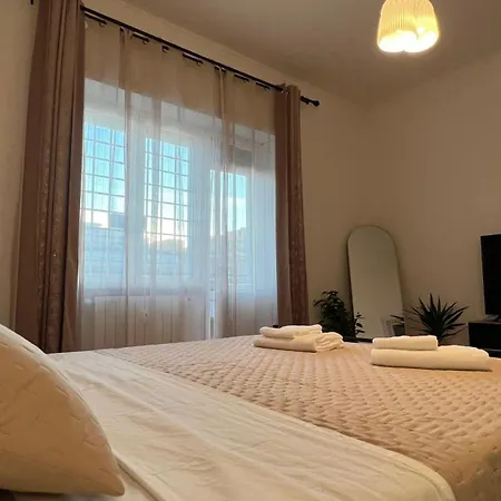 Appartamento Holiday Home *
